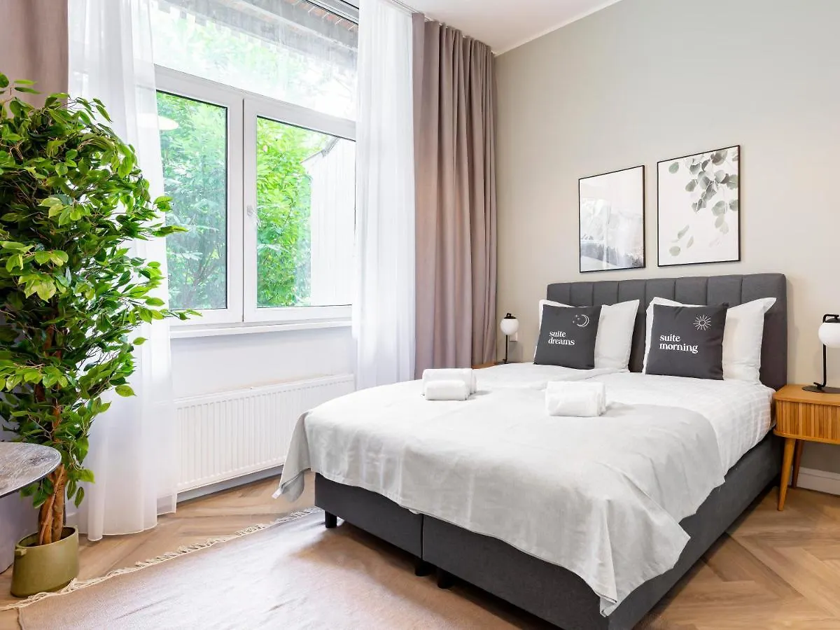 Hotel Limehome Amsterdam Hemonystraat - Digital Access Netherlands