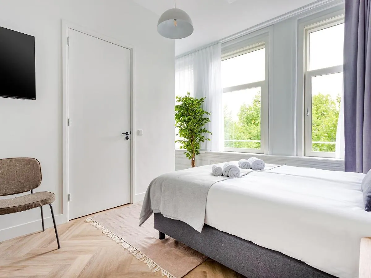 Hotel Limehome Amsterdam Hemonystraat - Digital Access Netherlands